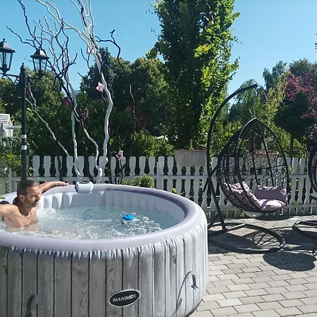 Rekreacni Wellness Dum Mariposa * Lipoltice
